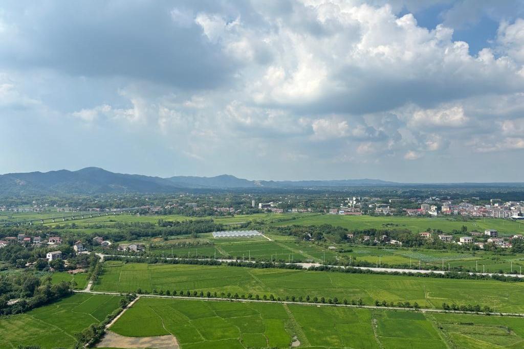 烽火桃花山 今朝展新顏——石公華抗日根據(jù)地走訪見聞